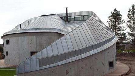 1406540550924279.bmp 黑川紀(jì)章瑪吉.bmp