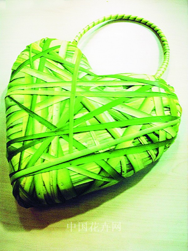 周宇凱創(chuàng)意花藝驚艷登場(chǎng)